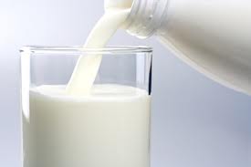 Млекото го менува дејството на лековите