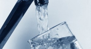 Не пиете доволно вода – еве од што може да се разболите