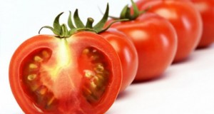 Четири домати дневно го смалуваат ризикот од рак на бубрезите